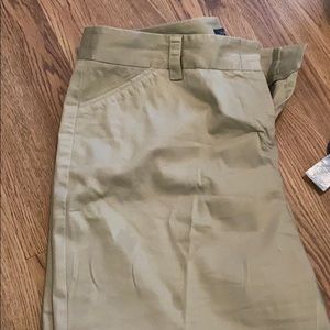 Khaki capris